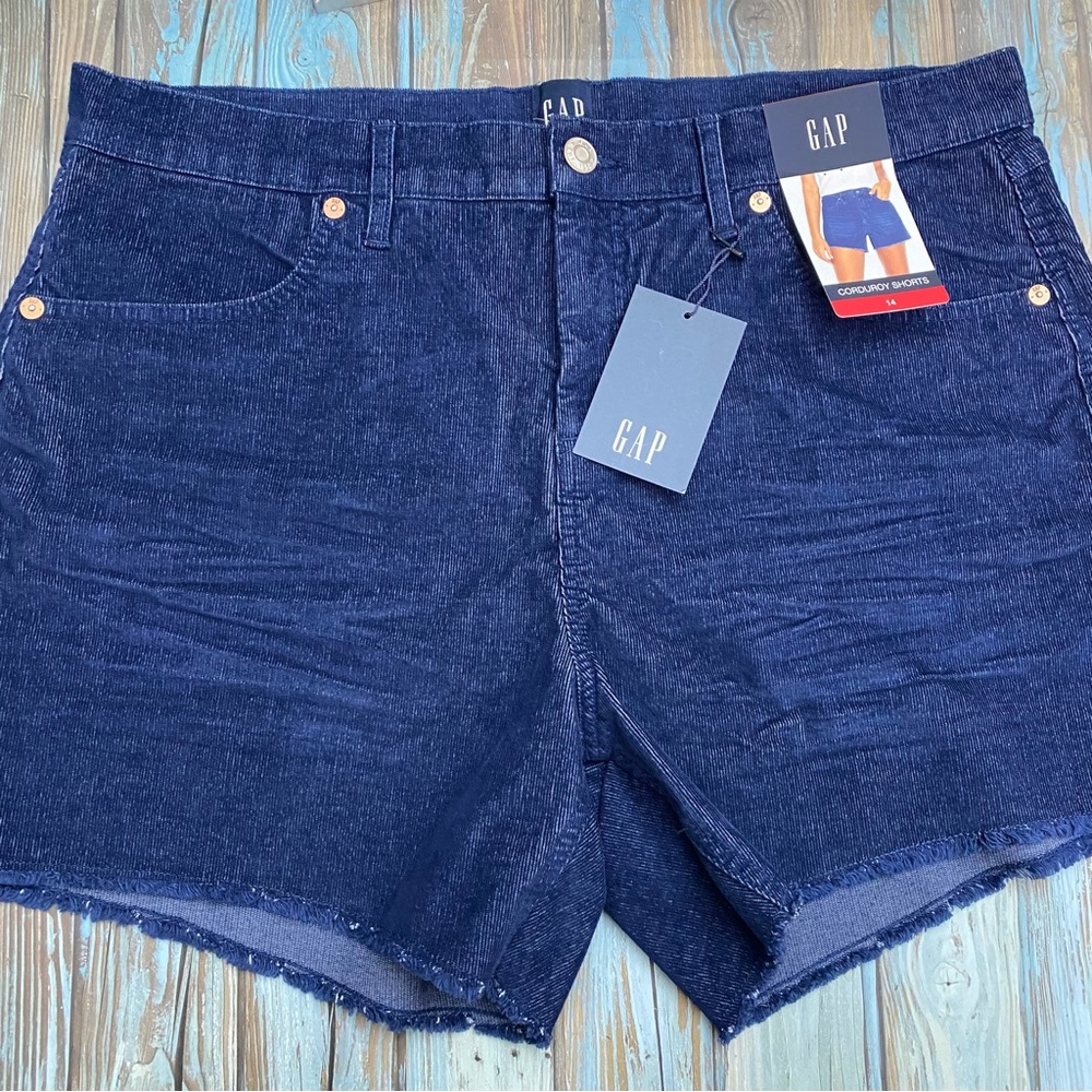 Gap Women’s Corduroy Shorts